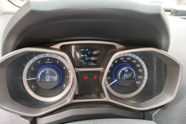 Used JAC Refine S3 2014 1.5L CVT Luxury Smart Model
