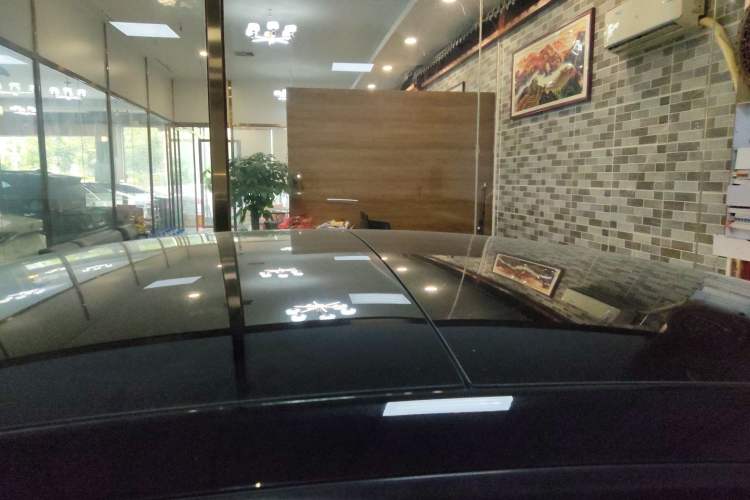 Used Tesla Model 3 2022 Rear-Wheel-Drive Version Roof