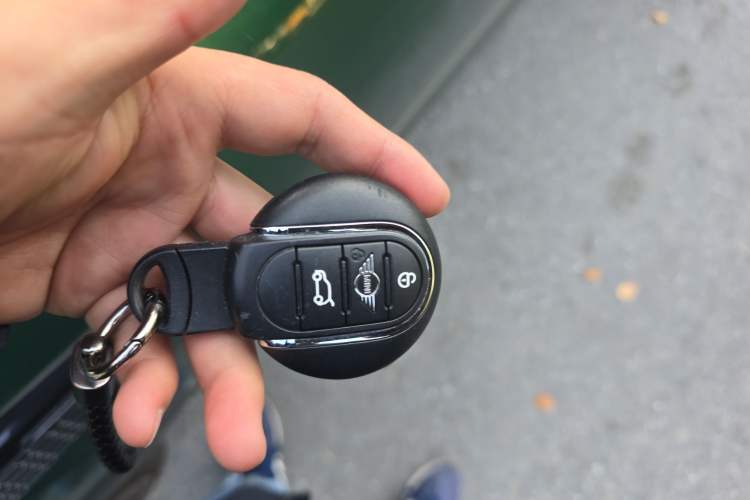 Used MINI 2022 Updated 2.0T COOPER S Artist