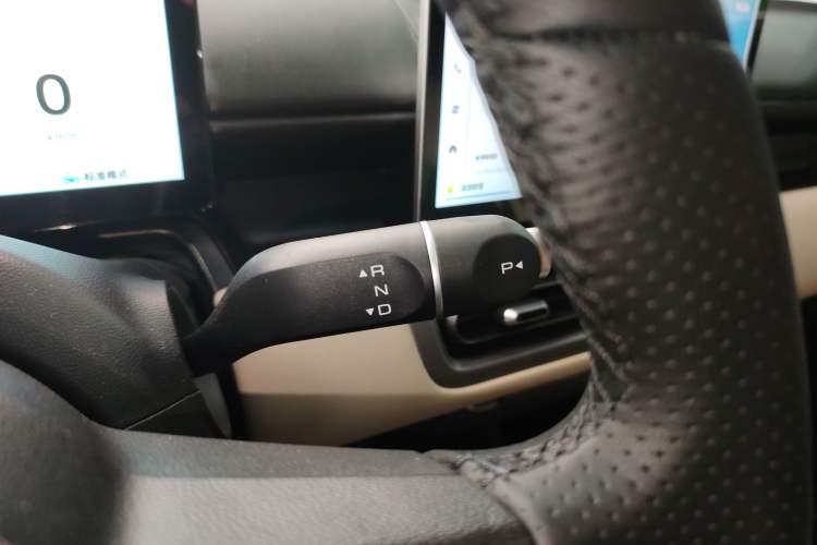 Used Wuling Bingo PLUS 2024 330 km Range Five-Seater Version