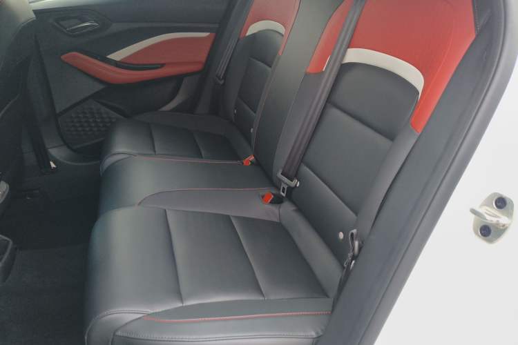 Used MG 5 2021 180 DVVT CVT Youth Luxury Edition