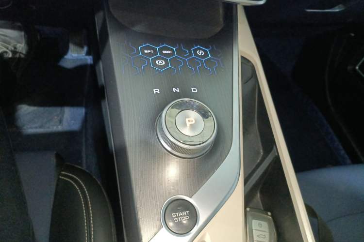 Used Geometry A 2021 Pro Enhanced High-Efficiency Range Version 600KM A600 Asian Games Edition