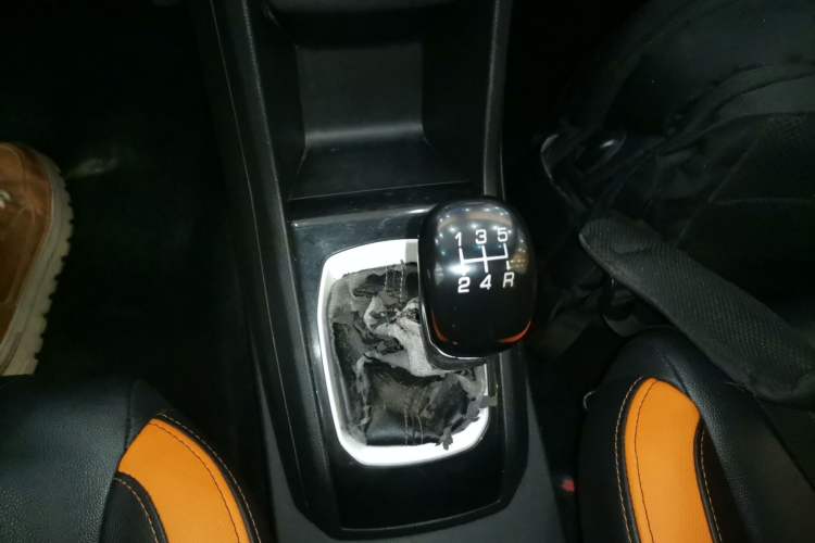 Used Baojun 310 2016 1.2L Manual Luxury Model
