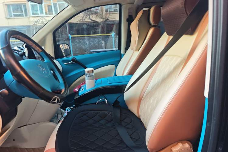 Used Mercedes-Benz Vito 
