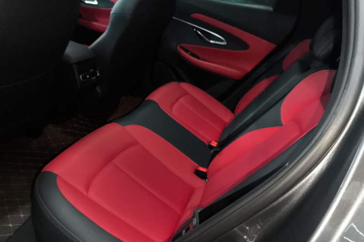 Used Changan UNI-T 2020 1.5T Prestige Version