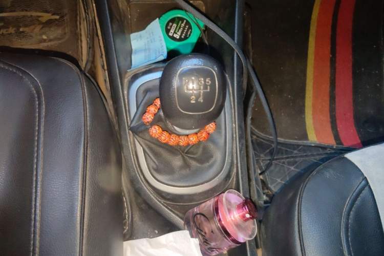 Used Kia K2 2015 Sedan 1.4L Manual Transmission GL Gear Lever