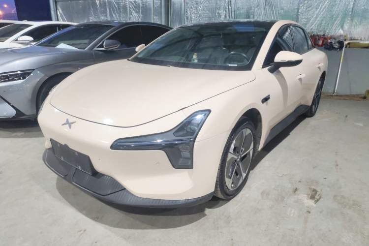 Used XPeng MONA M03 2024 620 with Ultra-Long Range