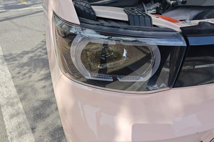 Used Wuling Hongguang MINIEV 2021 Macaron Fashion Model Lithium Iron Phosphate