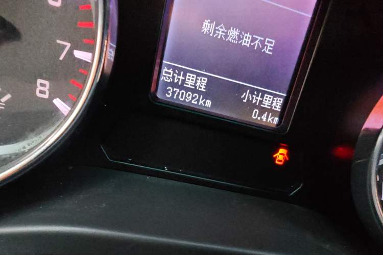 Used JAC Group T8 2019 2.0T Gasoline 4x4 Prestige Version Standard Double Cabin HFC4GA3-4D
