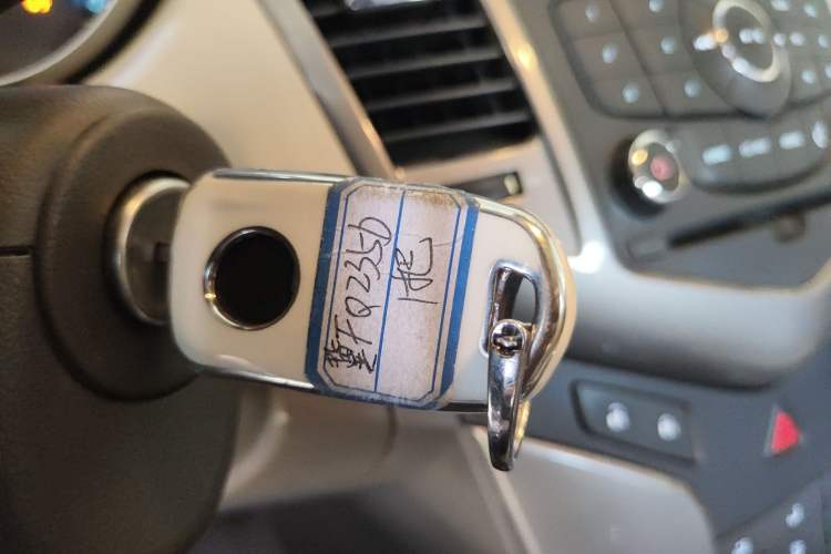 Used Chevrolet Cruze 2015 1.5L Classic SE MT