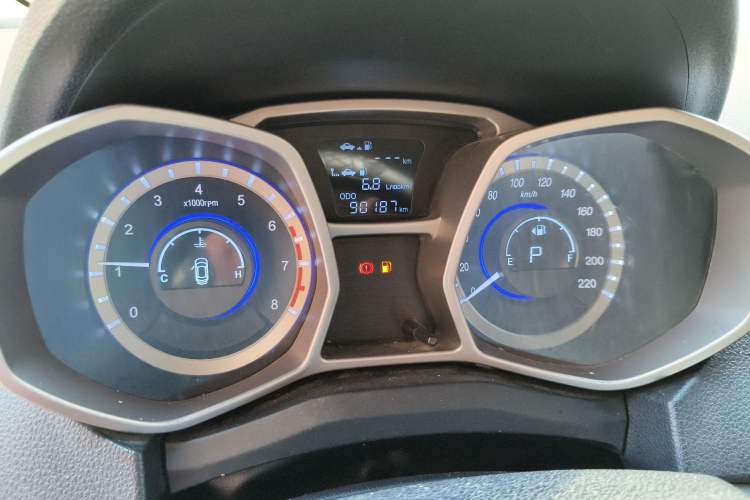 Used JAC Refine S3 2014 1.5L CVT Luxury Smart Model
