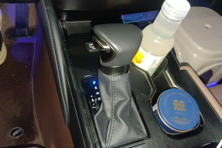 Used Lexus ES 2022 300h Excellence Edition