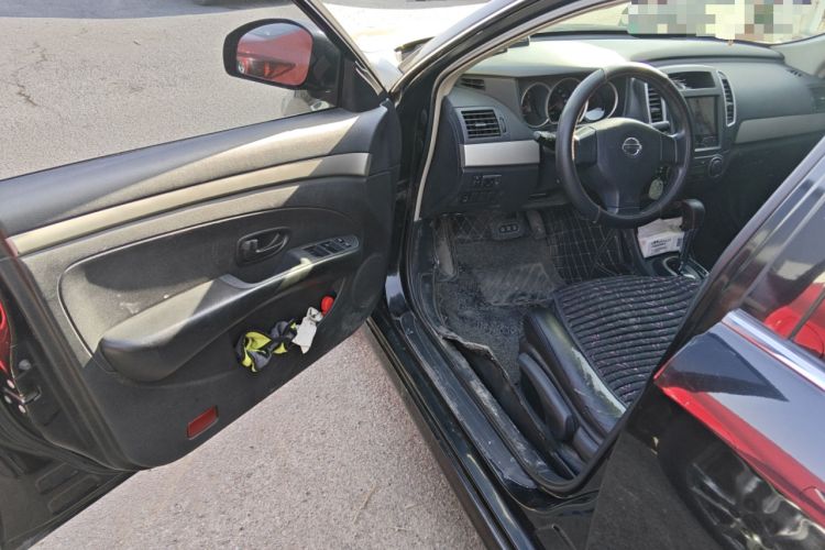 Used Nissan Sylphy 2019 Classic 1.6XE+ CVT Smart Connect Luxury Edition Driver Seat