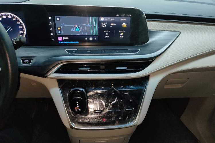 Used Buick GL8 2023 ES Lu Zun Comfort Model
