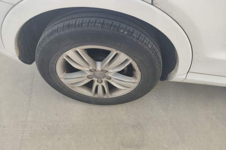 Used Audi Q3 2015 35 TFSI quattro Comfort model