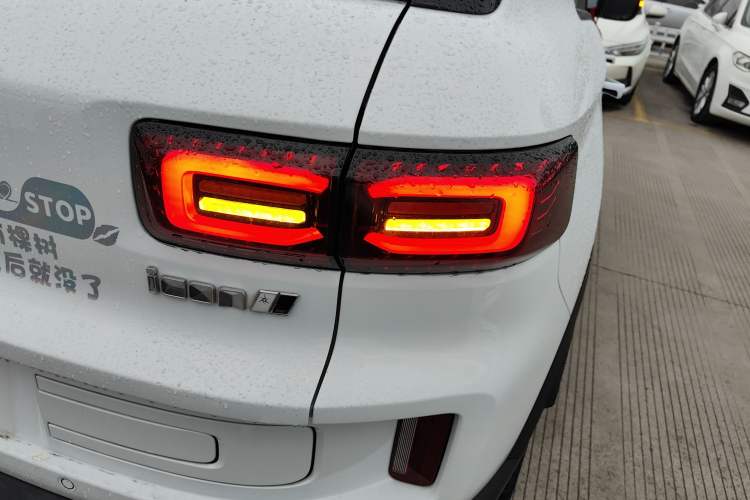 Used Geely Auto icon 2023 1.5TD Chocolate Smoothie Edition
