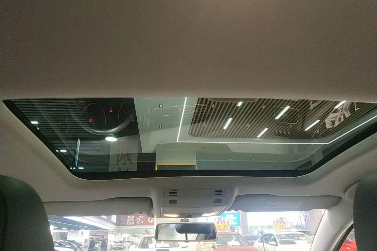 Used Volkswagen Golf 2018 230TSI Automatic Comfort Model
