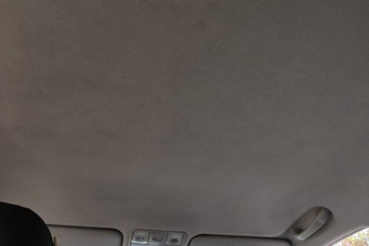 Used Kia K2 2012 Sedan 1.4L Automatic GLS Commemorative Edition
