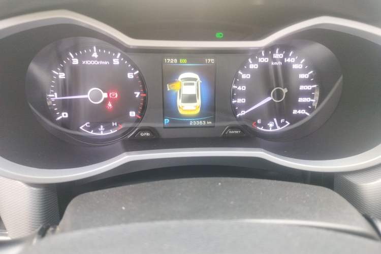 Used Geely Auto Emgrand GL 2017 1.8L DCT Elite Model
