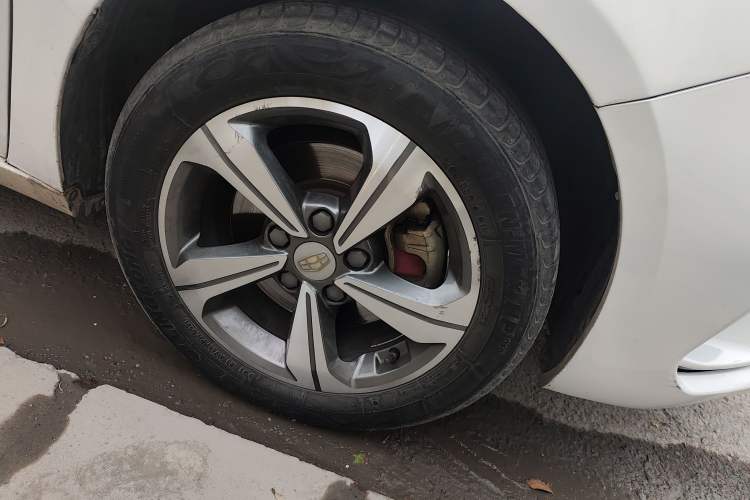 Used Geely Auto Emgrand GL 2017 1.8L DCT Elite Model
