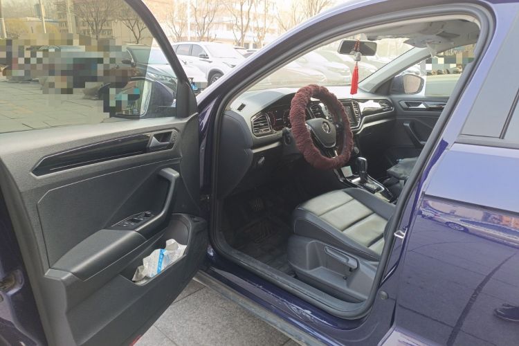 Used Volkswagen T-ROC 2019 280TSI DSG Two-Wheel Drive Comfort Version China VI Standard
