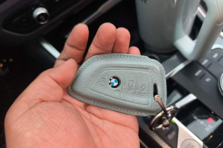 Used BMW 3 Series 2024 325i M Sport Night Edition Package Vehicle Key