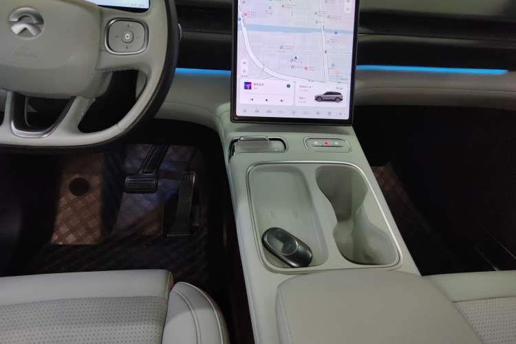 Used Nio ES6 2024 75 kWh Gear Lever