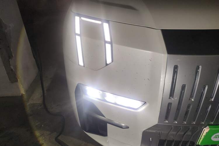 Used Zeekr 009 2022 WE Edition
