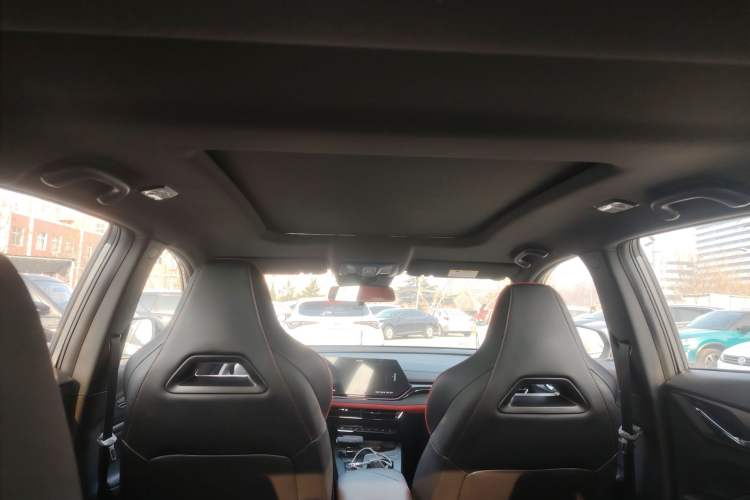 Used CHANGAN X5 PLUS 2024 1.5T DCT ZhiZun Version Headliner