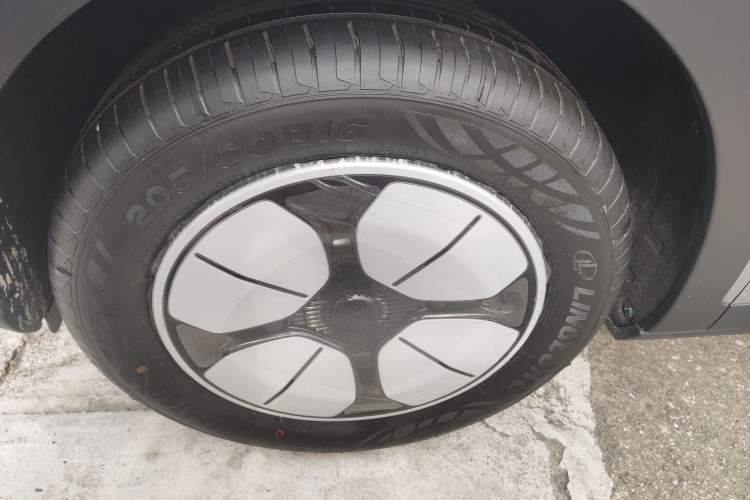 Used Geely Galaxy Geome 2025 310km Youth Edition
