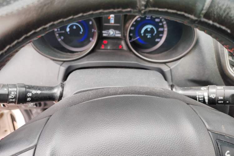 Used Changan CS75 2014 1.8T Automatic Elite Version China V Standard