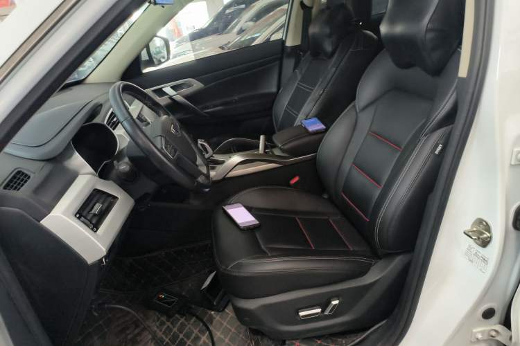 Used Geely Auto Emgrand X7 Sport 2020 1.8TD DCT Two-Wheel Drive Smart Connect 4G-Enabled Version