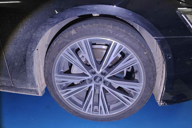 Used Audi A6L 2023 Revised 45 TFSI Prestige Dynamic Edition
