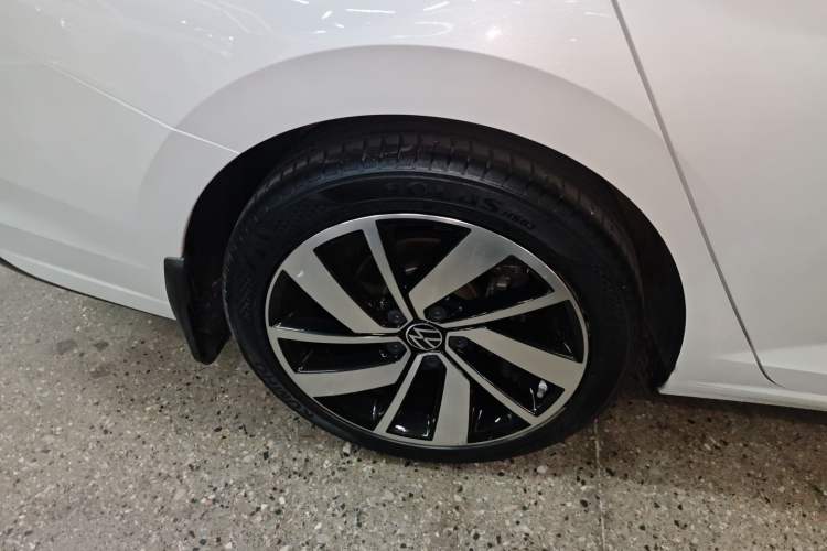 Used Volkswagen Sagitar 2023 300TSI DSG Excellence Edition Exterior 5