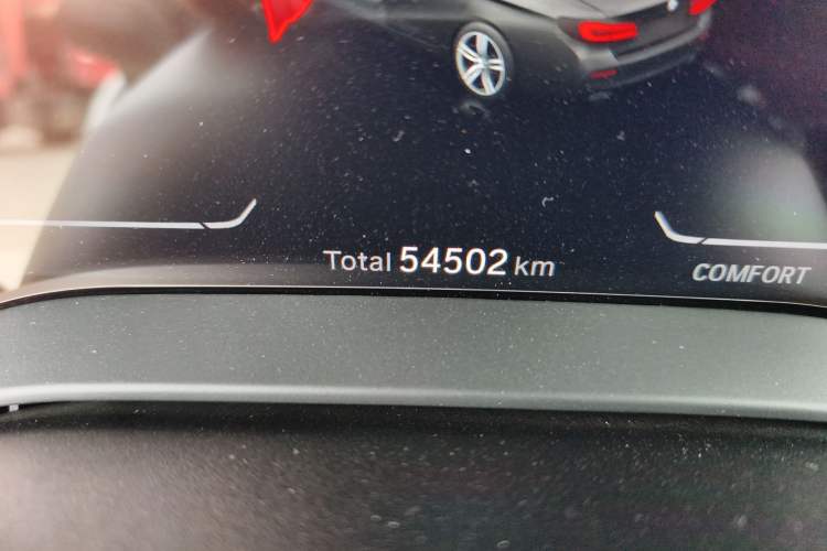 Used BMW 5 Series 2022 Updated 530Li Leading Edition Luxury Package Odometer Close Up