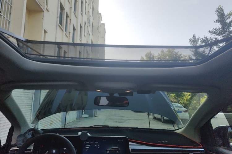 Used Ford Edge 2022 PLUS EcoBoost 245 Four-Wheel Drive Platinum Edition 7-Seater
