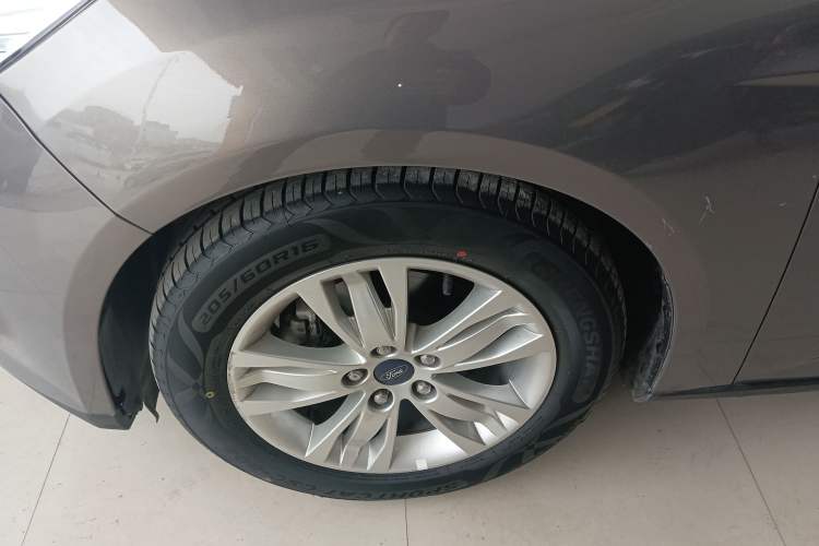 Used Ford Focus 2012 Sedan 1.6L Automatic Comfort Model