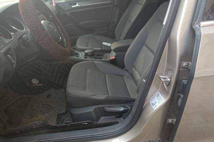 Used Volkswagen Golf 2016 230TSI Automatic Comfort Version