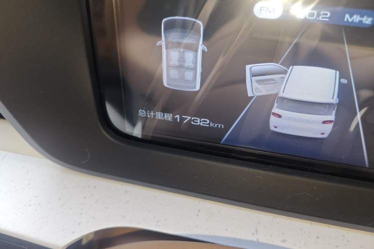 Used Wuling Hongguang MINIEV 2024 3rd Generation 215km Youth Edition Odometer Close Up