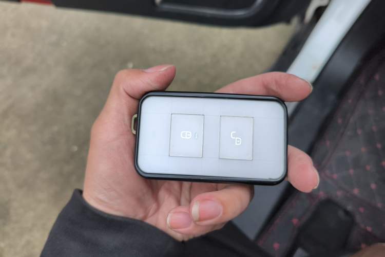 Used BYD Tang New Energy 2015 2.0T Four-Wheel-Drive Flagship Model