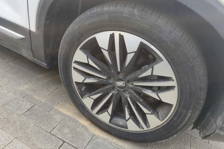 Used Bestune T77 2019 230 TID Automatic Luxury Version China VI Emission Standard