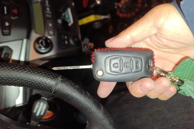 Used SsangYong Korando 2013 2.0L Gasoline Two-Wheel Drive Automatic Luxury Navigation Edition
