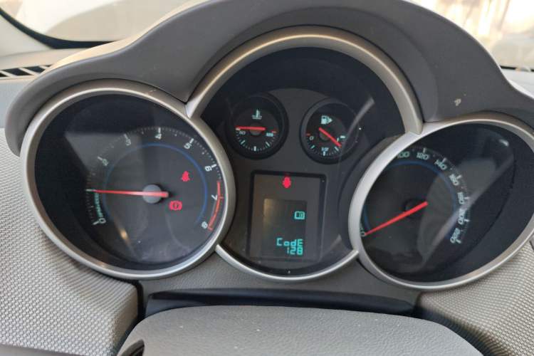 Used Chevrolet Cruze 2013 1.6L SE MT