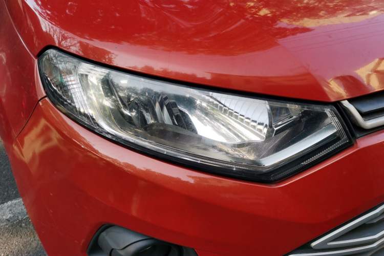 Used Ford EcoSport 2013 1.5L Automatic Fashion Model
