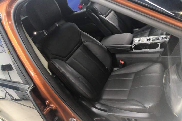 Used Land Rover Discovery 2017 3.0 SC V6 SE