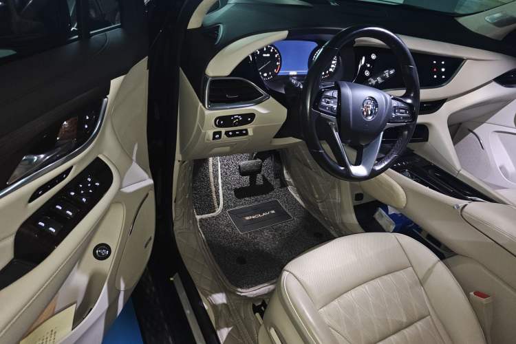 Used Buick Enclave 2020 28T All-Wheel Drive Avenir Driver Seat