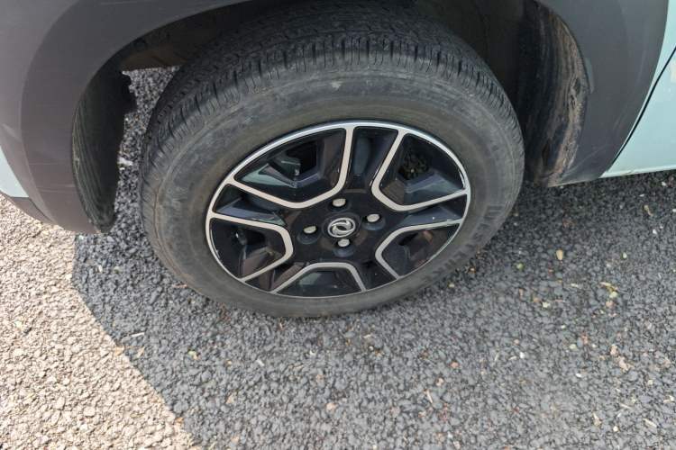 Used Dongfeng NAMMI BOX 2022 Chasing Wind Edition 331 km Standard Model Left Front Wheel Hub