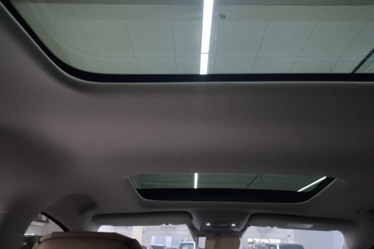 Used Denza D9 2024 DM-i 980 Four-Wheel Drive Prestige Model
