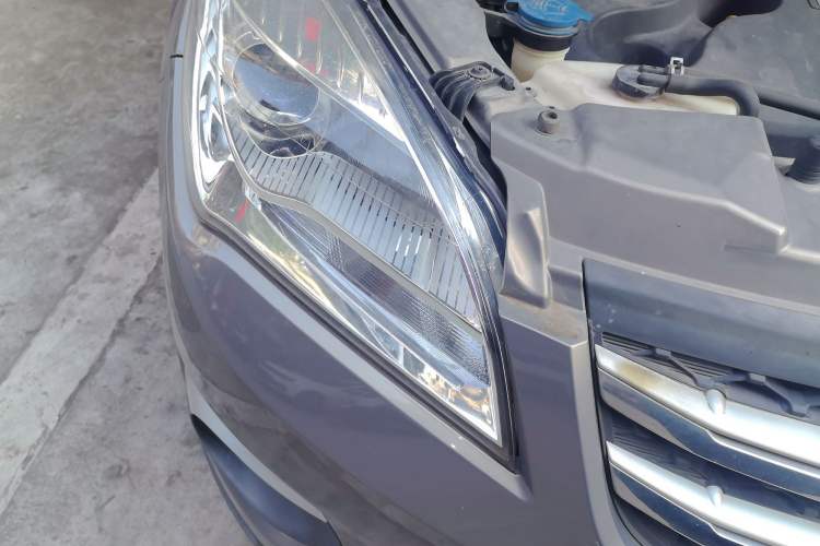 Used Changan CS35 2016 1.6L Manual Luxury Model China V Standard