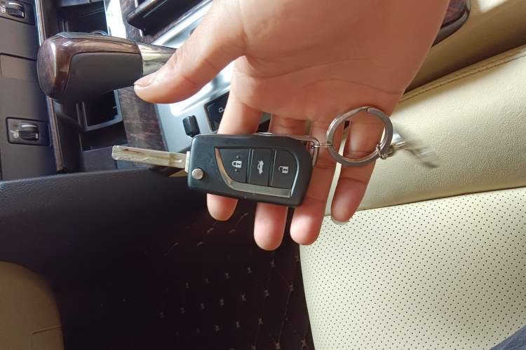 Used Toyota Camry 2015 2.0G Premier Edition
